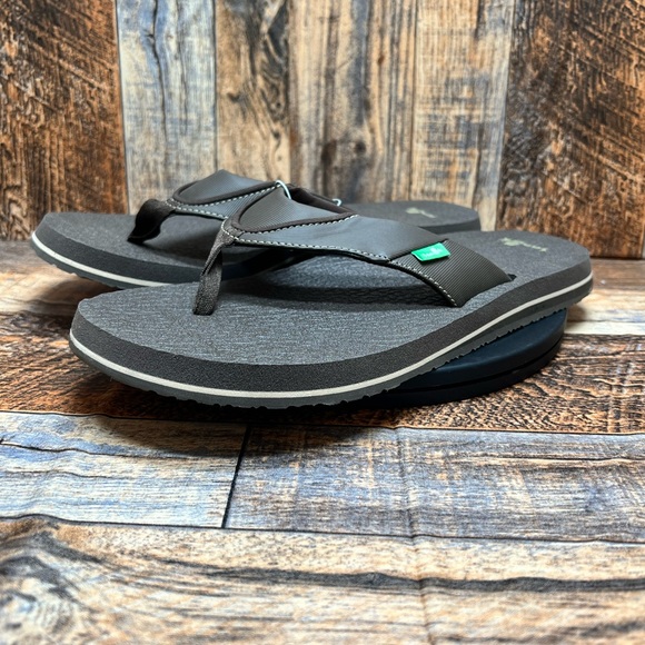 NEW Men’s Sanuk Beer Cozy Flip Flop Sandals Various Sizes - Picture 7 of 12